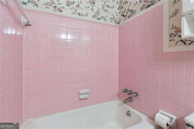 509 Woodland Lane, Lawrenceville, GA 30043