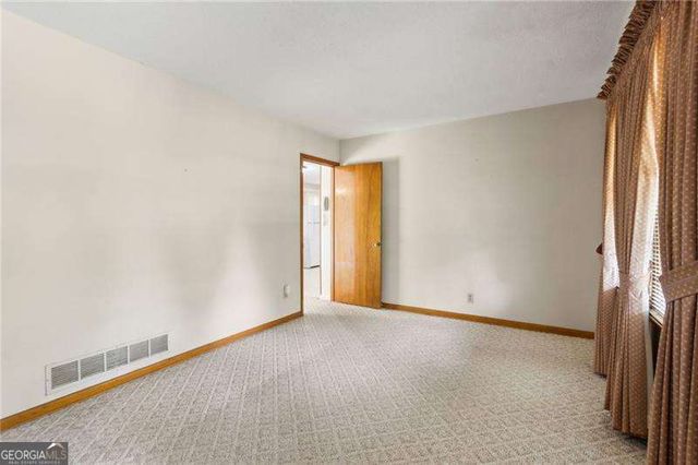 509 Woodland Lane, Lawrenceville, GA 30043