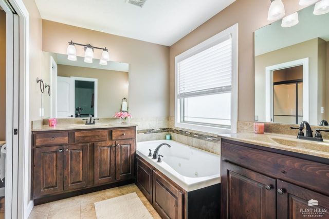 4518 Lamonte Drive, Manhattan, KS 66503