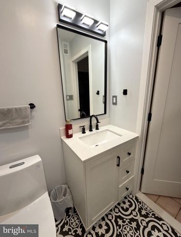 1310 GERMANTOWN AVE, Philadelphia, PA 19122