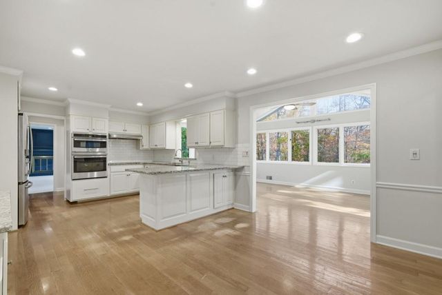 1410 Mile Post Drive, Dunwoody, GA 30338