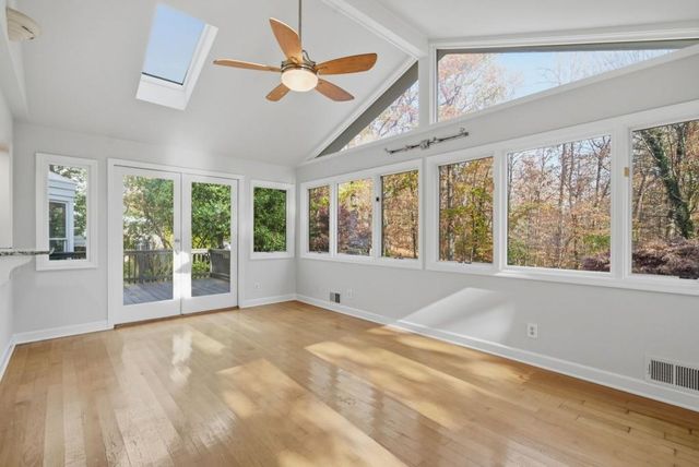 1410 Mile Post Drive, Dunwoody, GA 30338