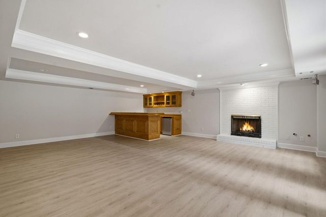 1410 Mile Post Drive, Dunwoody, GA 30338