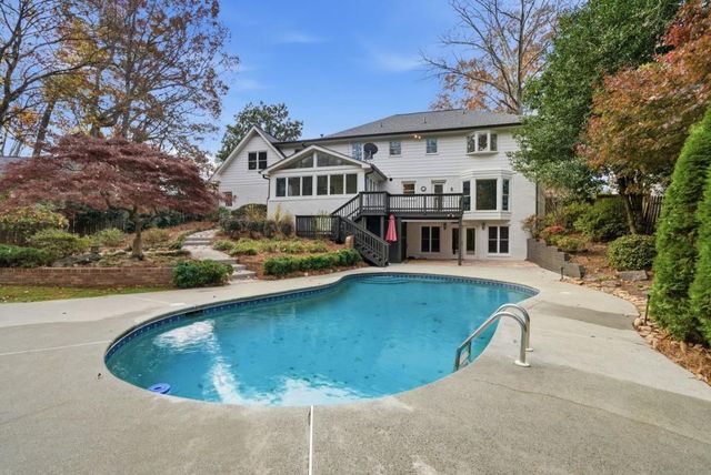 1410 Mile Post Drive, Dunwoody, GA 30338