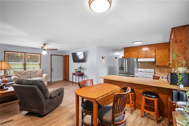 1493 Hartman Road, Lexington, NC 27295