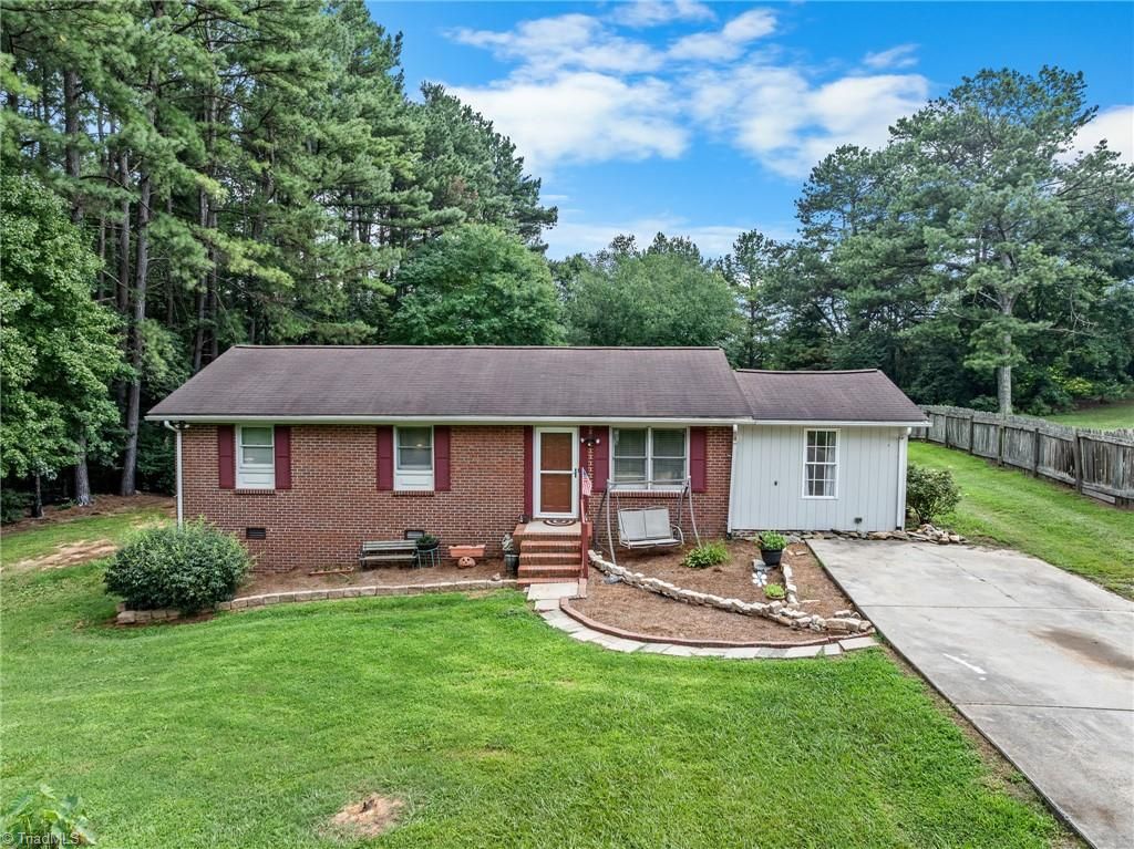 1493 Hartman Road, Lexington, NC 27295