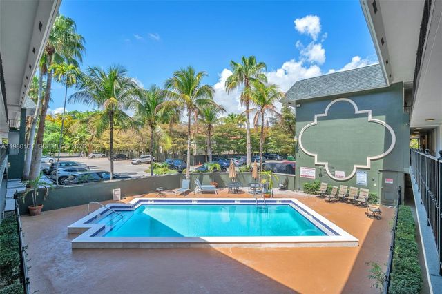 3245 Virginia St 19, Miami, FL 33133