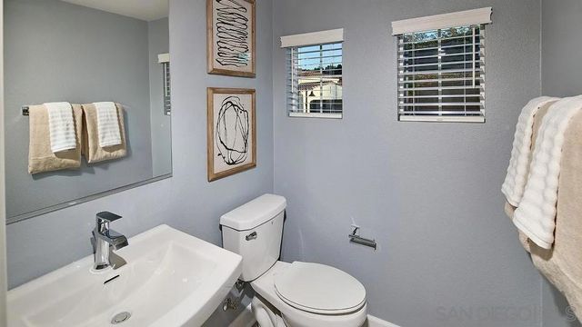 2713 Faye, San Marcos, CA 92078