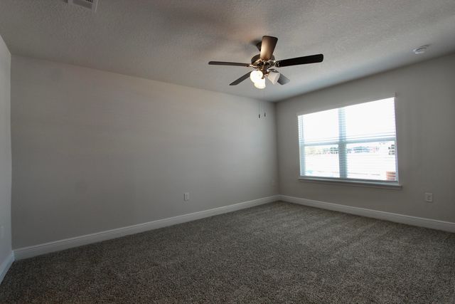 323 Callie Drive, Crestview, FL 32536