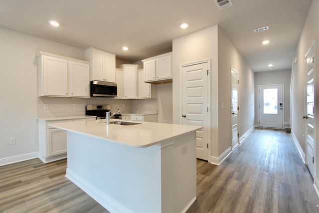 323 Callie Drive, Crestview, FL 32536