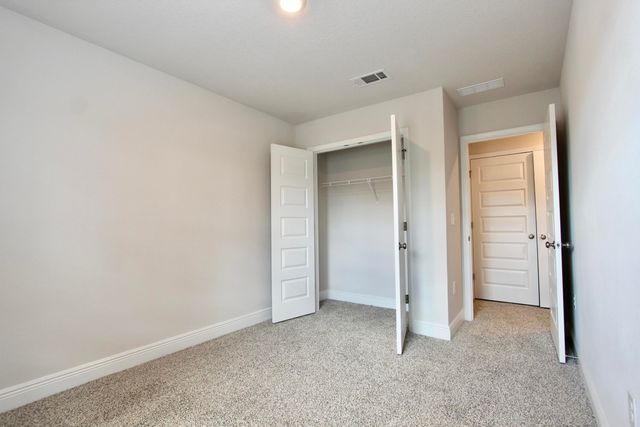 323 Callie Drive, Crestview, FL 32536