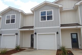 323 Callie Drive, Crestview, FL 32536