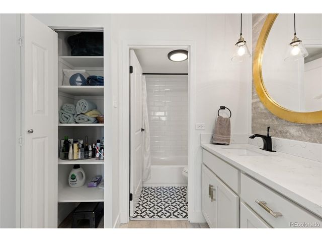 550 E 12th Ave 1905, Denver, CO 80203