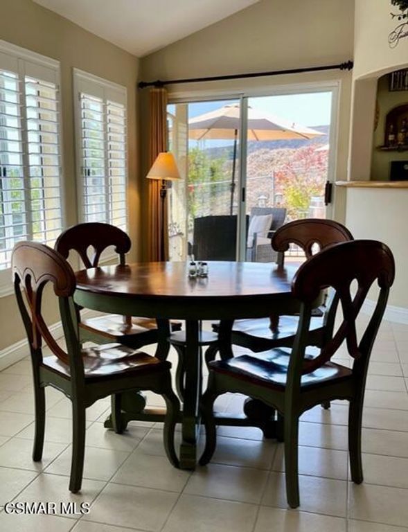 Image 12 of property listing at 797 Boxthorn Avenue, Newbury Park, CA 91320