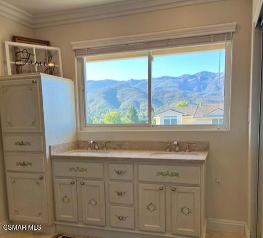 Image 23 of property listing at 797 Boxthorn Avenue, Newbury Park, CA 91320