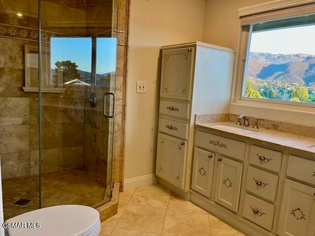 Image 24 of property listing at 797 Boxthorn Avenue, Newbury Park, CA 91320