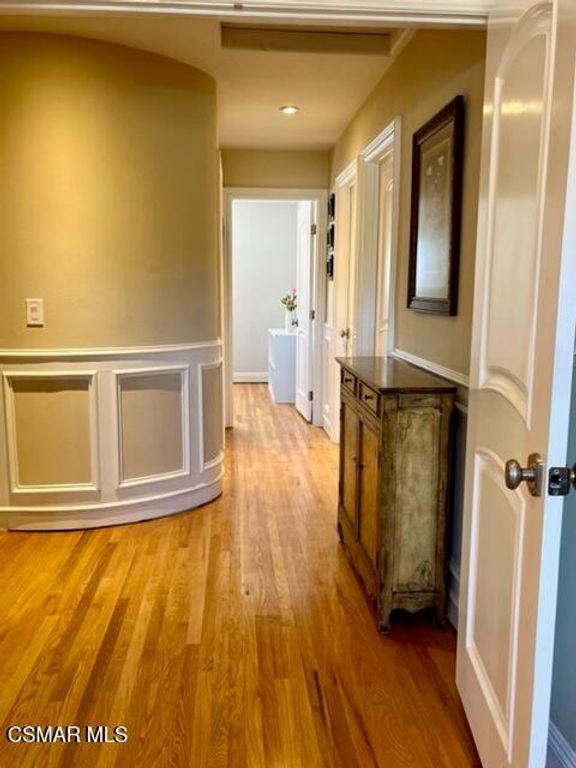 Image 28 of property listing at 797 Boxthorn Avenue, Newbury Park, CA 91320