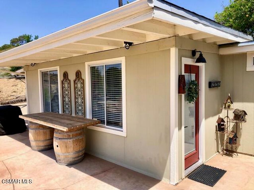 Image 36 of property listing at 797 Boxthorn Avenue, Newbury Park, CA 91320