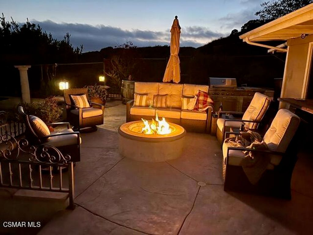 Image 48 of property listing at 797 Boxthorn Avenue, Newbury Park, CA 91320