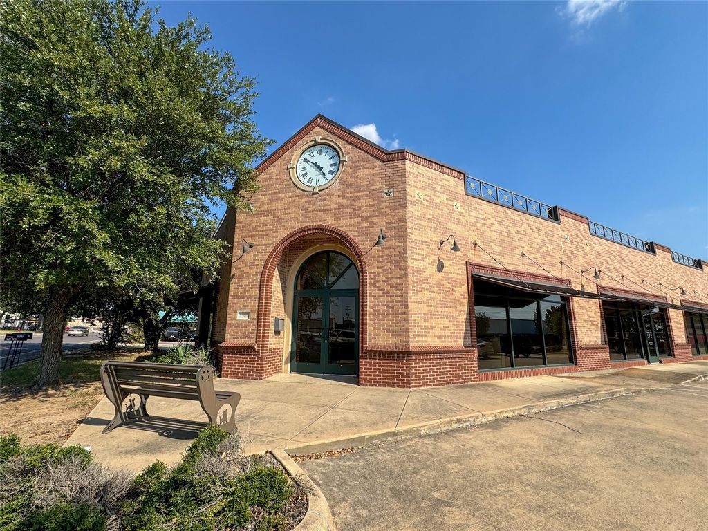 1300 Halsell Street 101, Bridgeport, TX 76426
