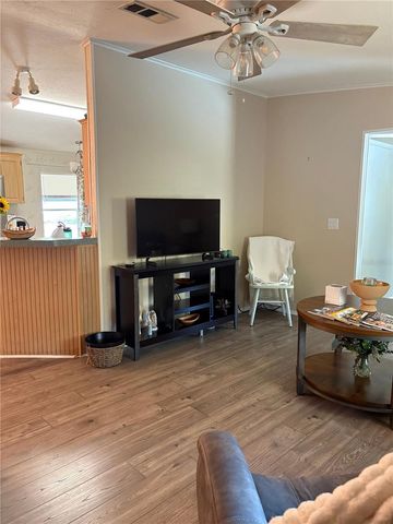 5200 28TH STREET N 329, St Petersburg, FL 33714