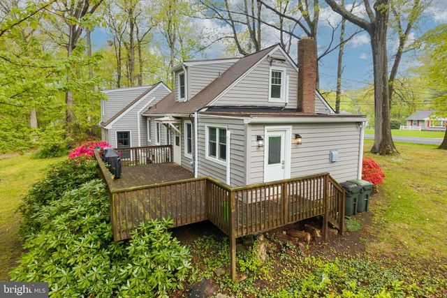 2702 E KINGS HWY, Coatesville, PA 19320