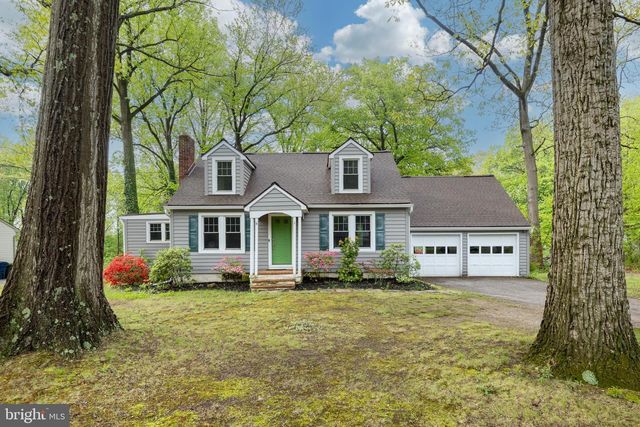 2702 E KINGS HWY, Coatesville, PA 19320