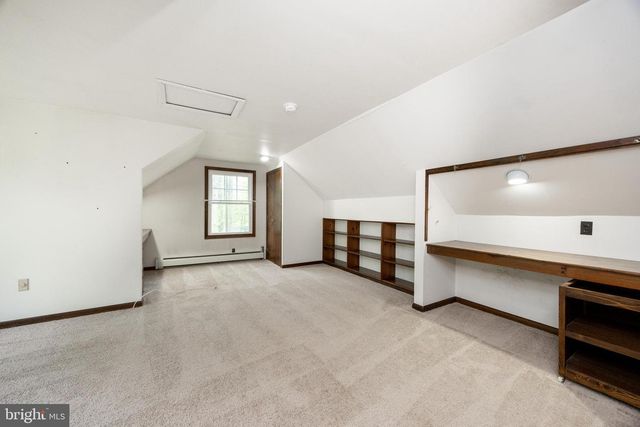 2702 E KINGS HWY, Coatesville, PA 19320