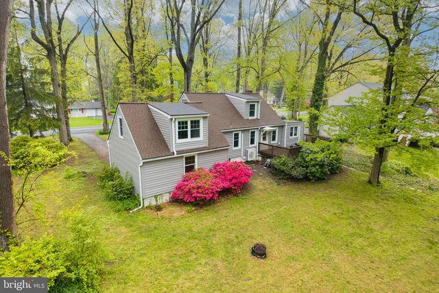 2702 E KINGS HWY, Coatesville, PA 19320