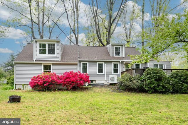 2702 E KINGS HWY, Coatesville, PA 19320