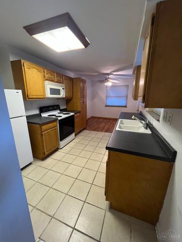 3756 MacNicholas Avenue, Deer Park, OH 45236