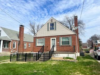 3756 MacNicholas Avenue, Deer Park, OH 45236