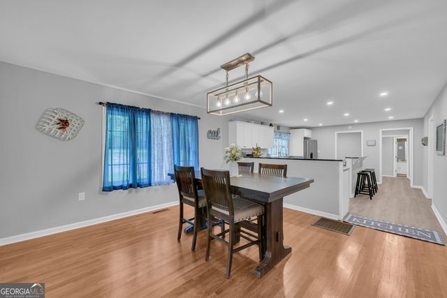 735 Bowersville Road, Carnesville, GA 30521