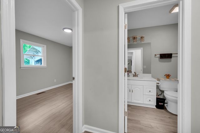 735 Bowersville Road, Carnesville, GA 30521