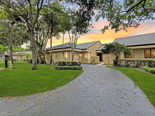 9348 S Chelsea Dr S ., Plantation, FL 33324