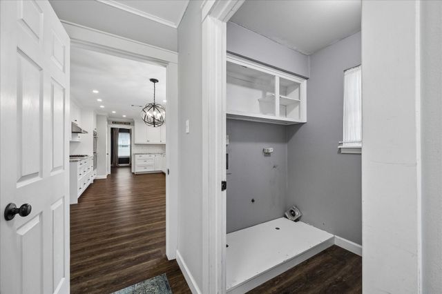 426 Pebblebrook Drive, Seabrook, TX 77586