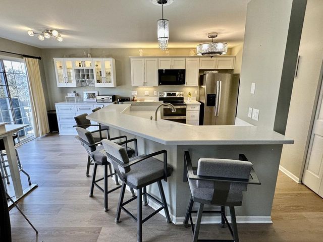 1737 Woodland DRIVE, Lake Geneva, WI 53147