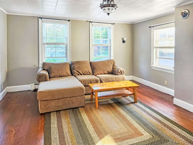 81 High Street, Cavendish, VT 05142