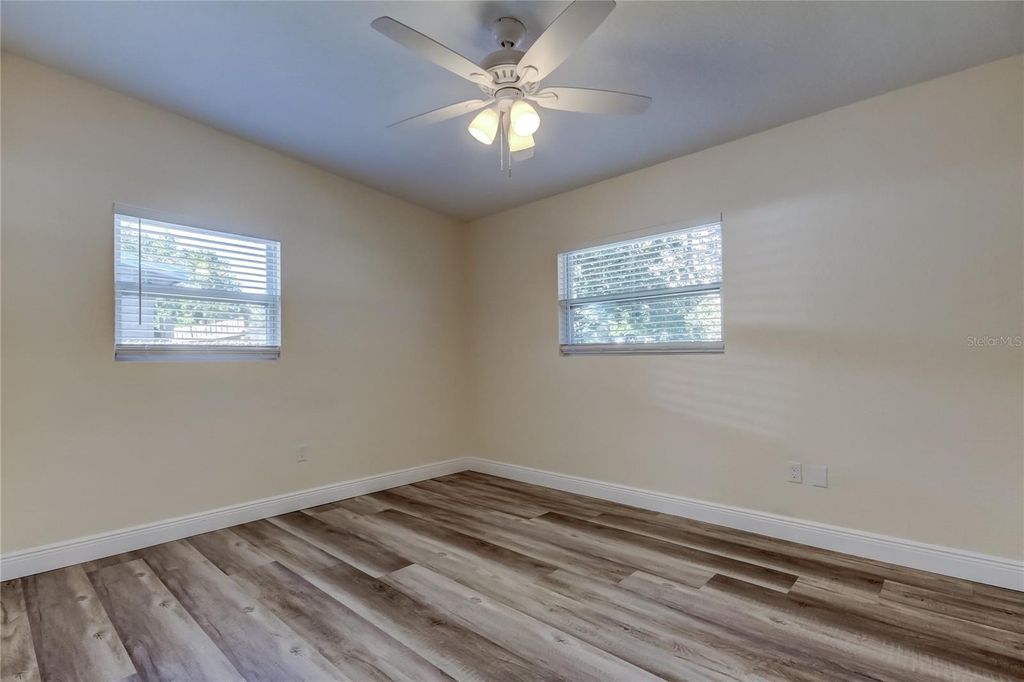 Image 29 of property listing at 1353 MARY L ROAD, Clearwater, FL 33755