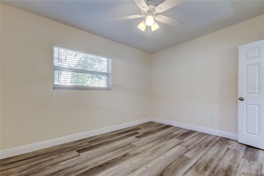 Image 32 of property listing at 1353 MARY L ROAD, Clearwater, FL 33755