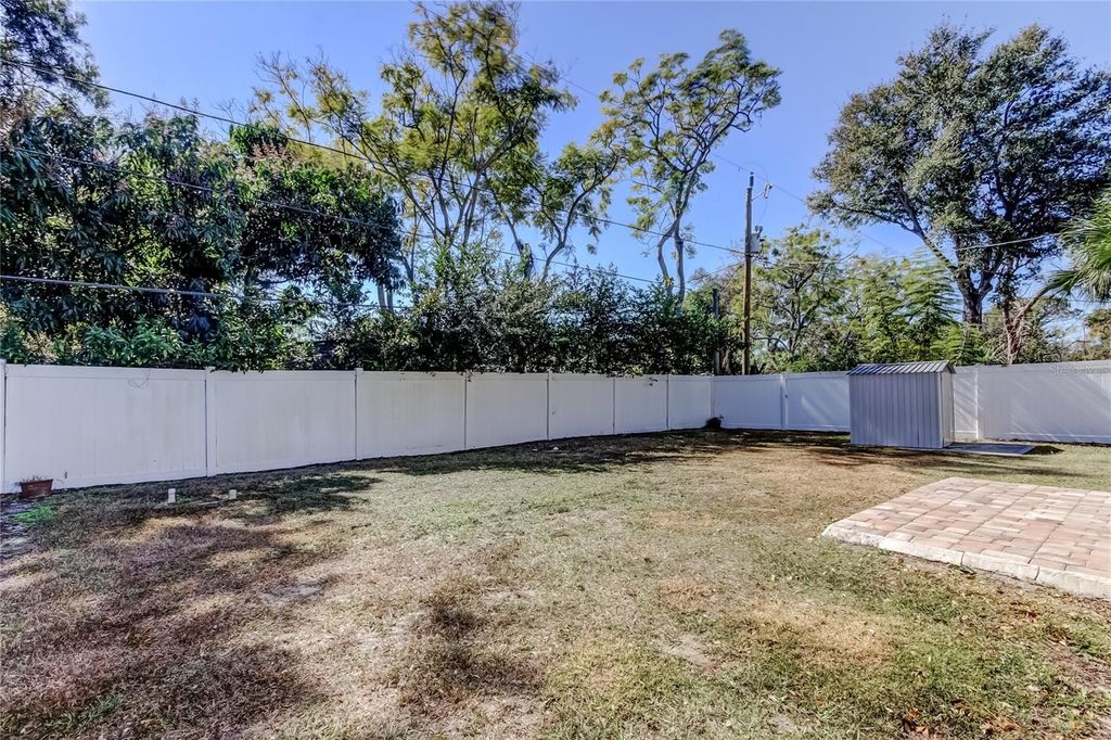 Image 40 of property listing at 1353 MARY L ROAD, Clearwater, FL 33755