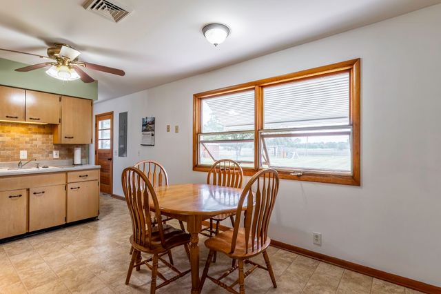 1301 S Lee Street, Garrett, IN 46738