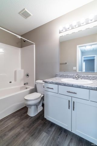 7526 Macbeth Passage, Fort Wayne, IN 46818