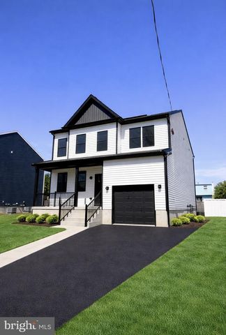 231 RIDGE AVE, Blackwood, NJ 08012