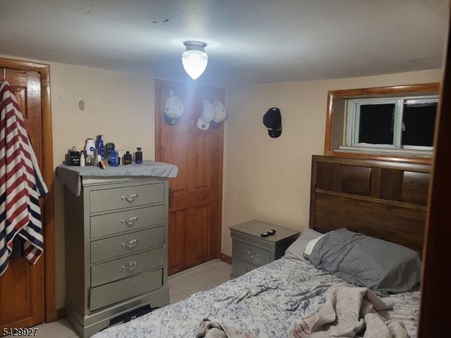 377 5Th Ave 1, Paterson City, NJ 07514