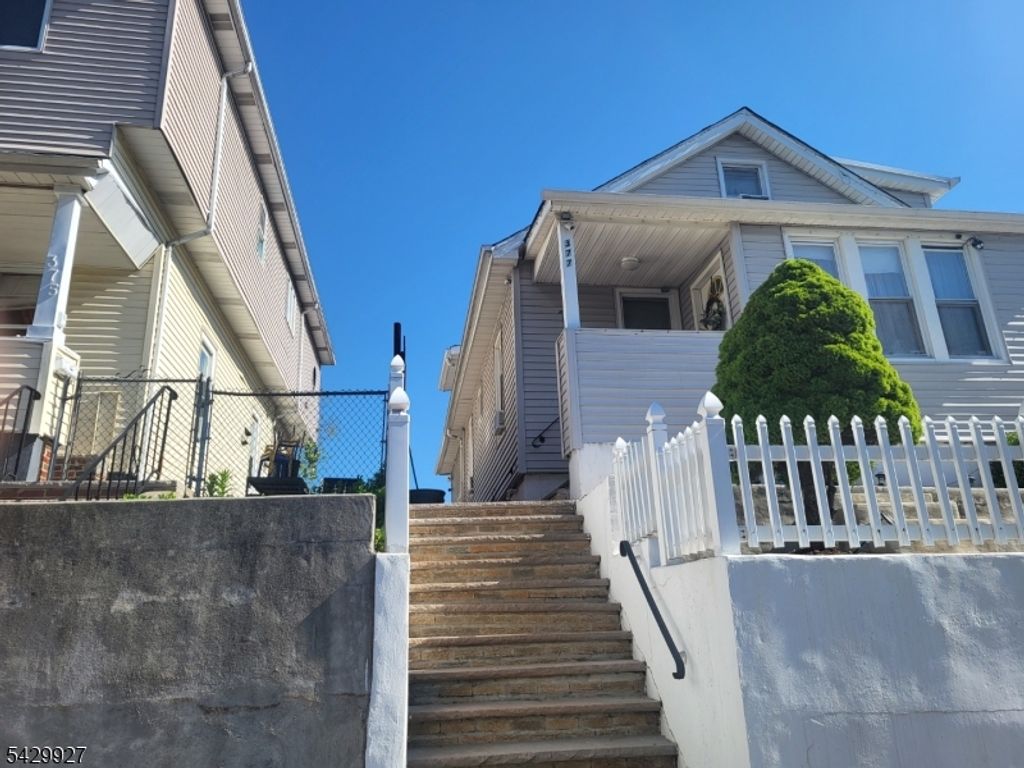 377 5Th Ave 1, Paterson City, NJ 07514