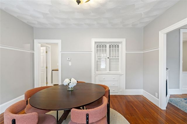 1059 Narragansett Boulevard, Cranston, RI 02905