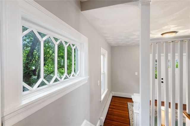 1059 Narragansett Boulevard, Cranston, RI 02905
