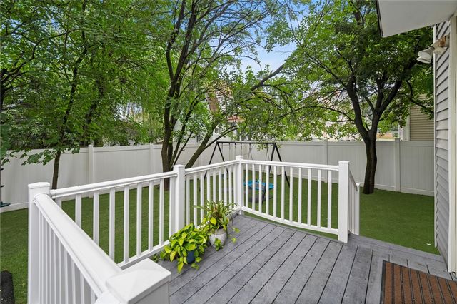 1059 Narragansett Boulevard, Cranston, RI 02905