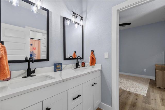 116 Brahman CT, Bastrop, TX 78602